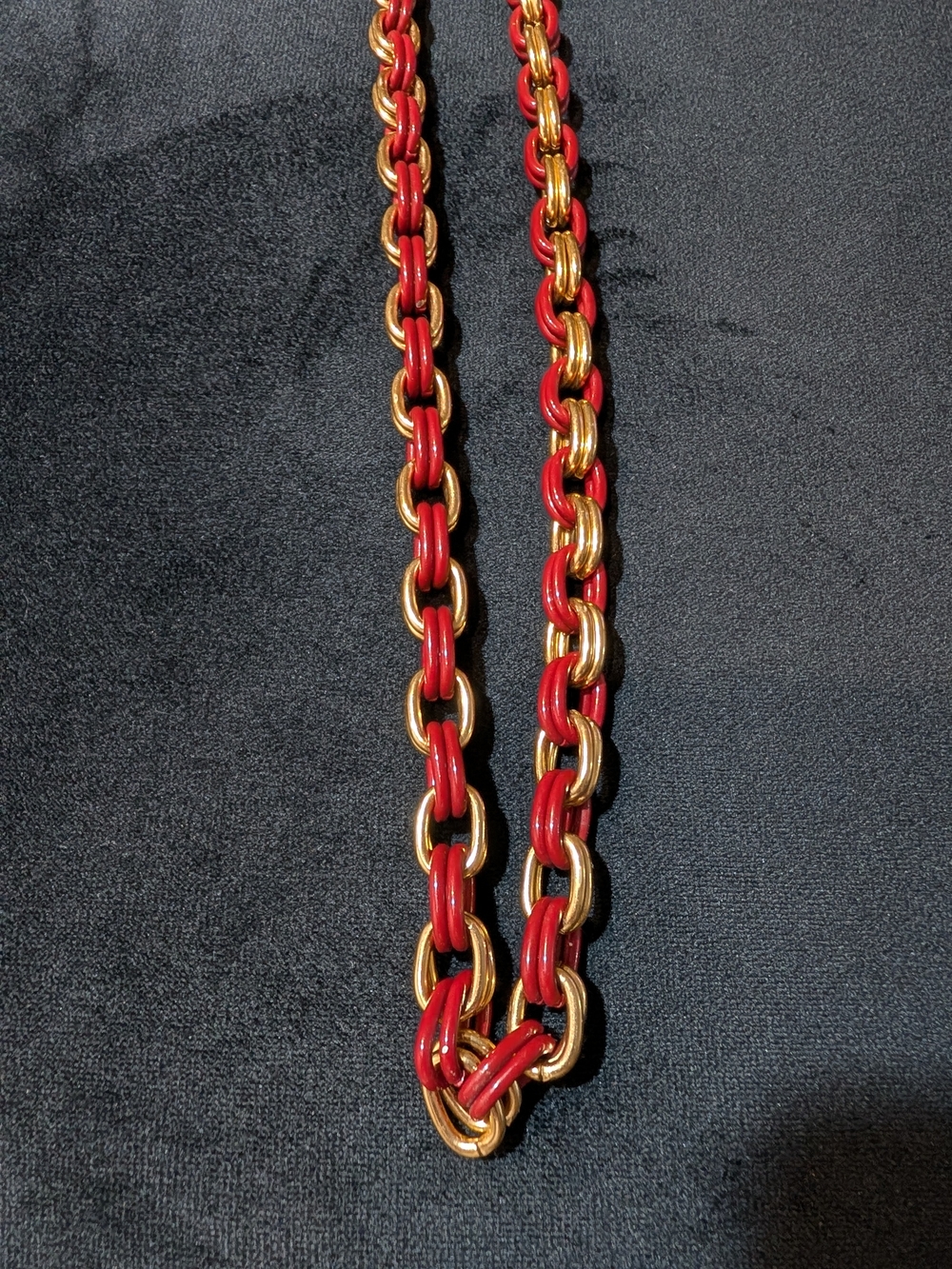 Burgundy & Gold Tone Oval Link Chain Metal Necklace, Hook Clasp, Unisex